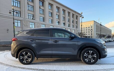 Hyundai Tucson III, 2018 год, 1 950 000 рублей, 9 фотография