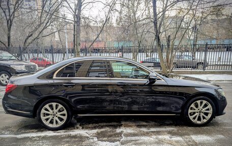 Mercedes-Benz E-Класс, 2018 год, 3 700 000 рублей, 6 фотография