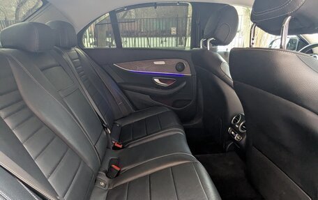 Mercedes-Benz E-Класс, 2018 год, 3 700 000 рублей, 11 фотография