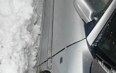 Daihatsu Sirion, 2003 год, 160 000 рублей, 2 фотография