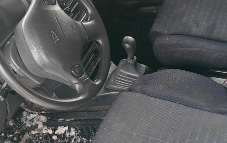 Daihatsu Sirion, 2003 год, 160 000 рублей, 7 фотография