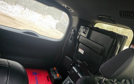 Toyota Voxy III, 2019 год, 2 730 000 рублей, 13 фотография