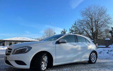 Mercedes-Benz A-Класс, 2014 год, 1 800 000 рублей, 2 фотография