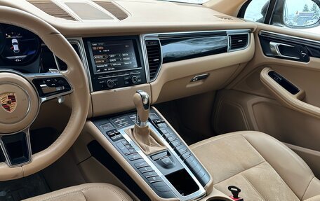 Porsche Macan I рестайлинг, 2015 год, 1 630 000 рублей, 10 фотография