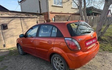 KIA Rio II, 2007 год, 680 000 рублей, 3 фотография