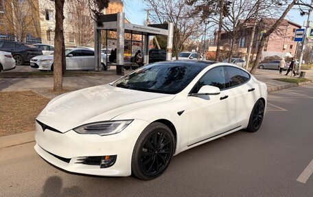 Tesla Model S I, 2020 год, 4 350 000 рублей, 2 фотография