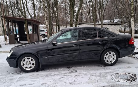 Mercedes-Benz E-Класс, 2004 год, 690 000 рублей, 2 фотография