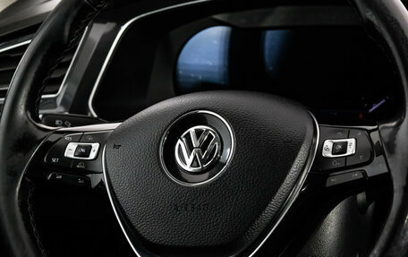 Volkswagen Tiguan II, 2017 год, 1 999 000 рублей, 12 фотография