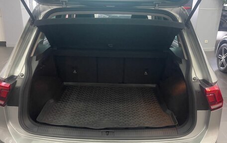 Volkswagen Tiguan II, 2018 год, 2 850 000 рублей, 9 фотография