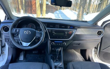 Toyota Auris II, 2013 год, 1 295 000 рублей, 7 фотография