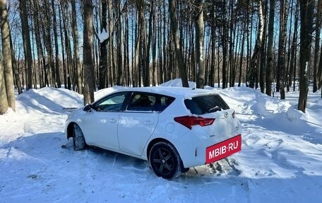 Toyota Auris II, 2013 год, 1 295 000 рублей, 5 фотография
