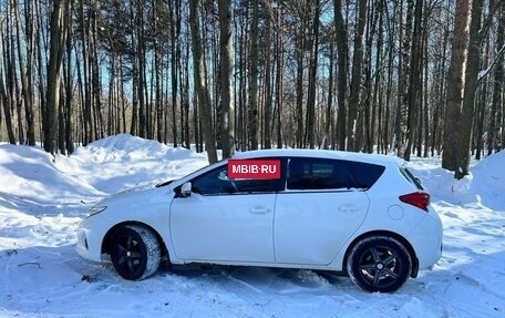 Toyota Auris II, 2013 год, 1 295 000 рублей, 6 фотография