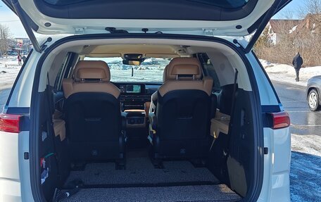 KIA Carnival, 2021 год, 5 300 000 рублей, 16 фотография