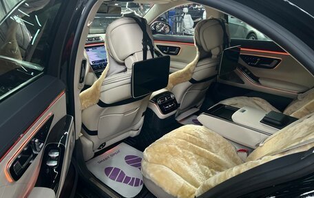 Mercedes-Benz S-Класс, 2022 год, 20 000 000 рублей, 13 фотография