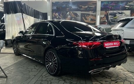 Mercedes-Benz S-Класс, 2022 год, 20 000 000 рублей, 5 фотография