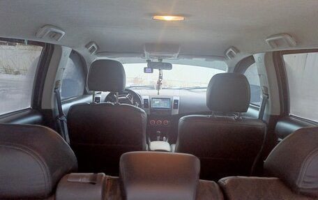 Mitsubishi Outlander III рестайлинг 3, 2008 год, 1 050 000 рублей, 11 фотография