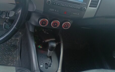 Mitsubishi Outlander III рестайлинг 3, 2008 год, 1 050 000 рублей, 12 фотография