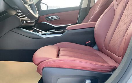 BMW 3 серия, 2023 год, 3 197 000 рублей, 11 фотография