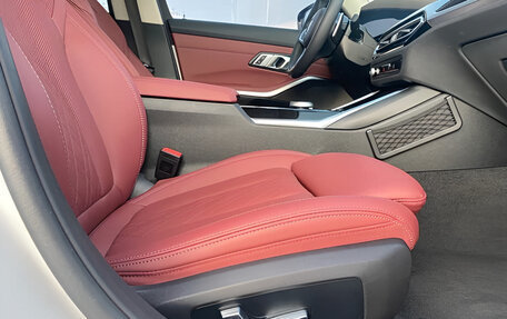 BMW 3 серия, 2023 год, 3 197 000 рублей, 17 фотография