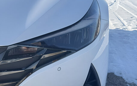 Hyundai Elantra, 2022 год, 1 542 000 рублей, 2 фотография