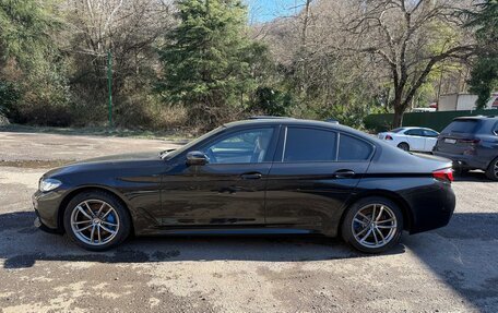 BMW 5 серия, 2018 год, 3 300 000 рублей, 4 фотография