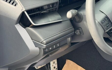 Toyota Camry, 2026 год, 4 400 000 рублей, 15 фотография