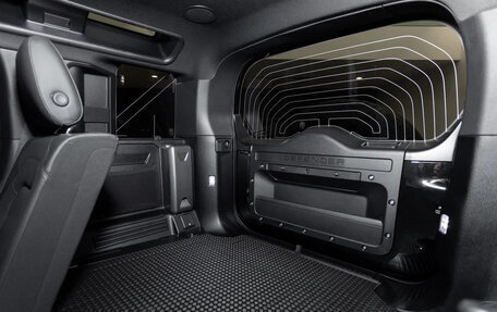 Land Rover Defender II, 2025 год, 17 510 000 рублей, 22 фотография