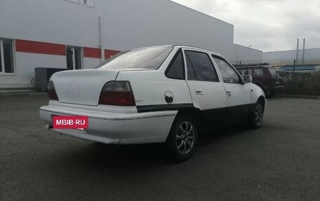 Daewoo Nexia I рестайлинг, 2000 год, 87 000 рублей, 3 фотография