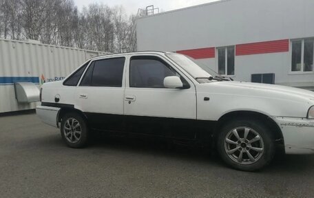 Daewoo Nexia I рестайлинг, 2000 год, 87 000 рублей, 8 фотография