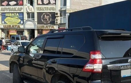 Toyota Land Cruiser Prado 150 рестайлинг 2, 2016 год, 3 860 000 рублей, 3 фотография