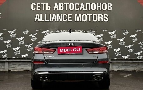 KIA Optima IV, 2020 год, 1 875 000 рублей, 6 фотография