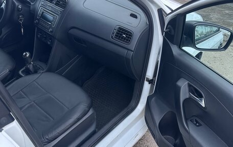 Volkswagen Polo VI (EU Market), 2018 год, 595 000 рублей, 5 фотография