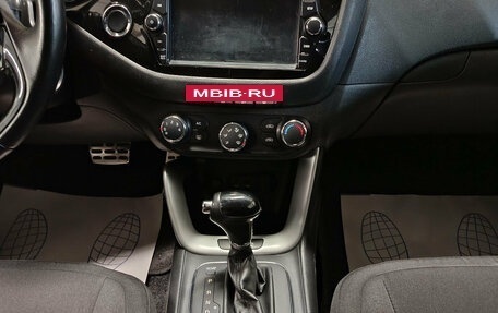 KIA cee'd III, 2013 год, 1 000 000 рублей, 13 фотография