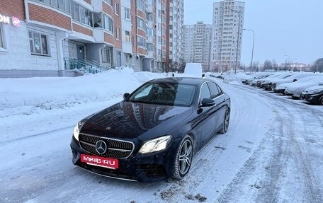 Mercedes-Benz E-Класс, 2020 год, 3 950 000 рублей, 2 фотография