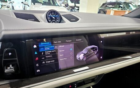 Porsche Cayenne III, 2024 год, 15 450 000 рублей, 9 фотография