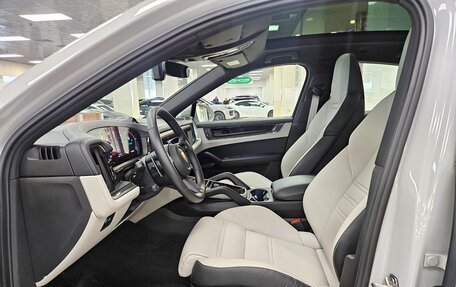 Porsche Cayenne III, 2024 год, 15 450 000 рублей, 15 фотография