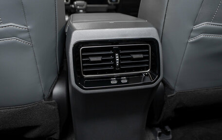 Toyota RAV4, 2025 год, 5 000 000 рублей, 14 фотография