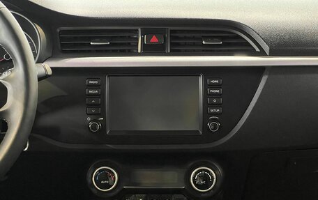 KIA Rio IV, 2019 год, 1 350 000 рублей, 10 фотография