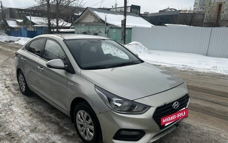 Hyundai Solaris II рестайлинг, 2018 год, 629 000 рублей, 4 фотография