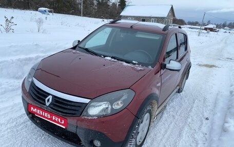 Renault Sandero I, 2013 год, 517 000 рублей, 2 фотография