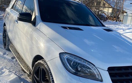 Mercedes-Benz M-Класс, 2013 год, 1 900 000 рублей, 2 фотография