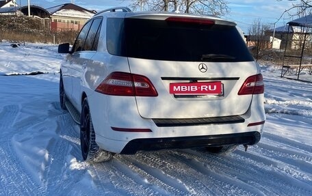 Mercedes-Benz M-Класс, 2013 год, 1 900 000 рублей, 4 фотография