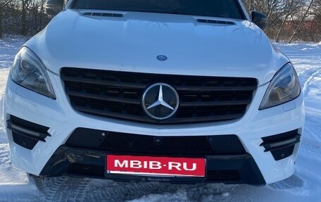 Mercedes-Benz M-Класс, 2013 год, 1 900 000 рублей, 3 фотография