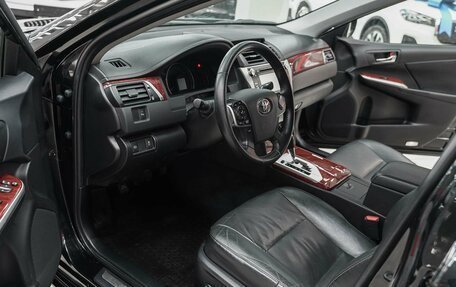 Toyota Camry, 2013 год, 1 550 000 рублей, 6 фотография