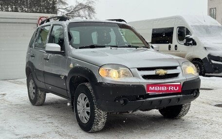 Chevrolet Niva I рестайлинг, 2017 год, 737 000 рублей, 1 фотография