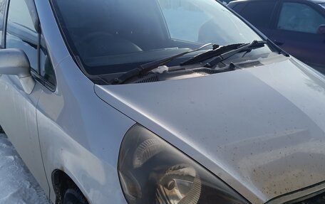 Honda Fit III, 2002 год, 250 000 рублей, 1 фотография