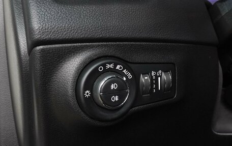 Jeep Compass II, 2019 год, 2 170 000 рублей, 18 фотография