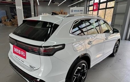 Volkswagen Tiguan, 2025 год, 4 302 000 рублей, 3 фотография