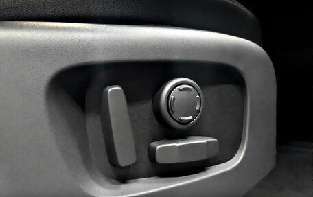 Land Rover Range Rover Evoque II, 2024 год, 6 000 000 рублей, 25 фотография