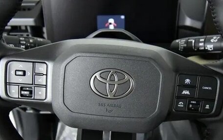 Toyota RAV4, 2026 год, 7 964 000 рублей, 14 фотография